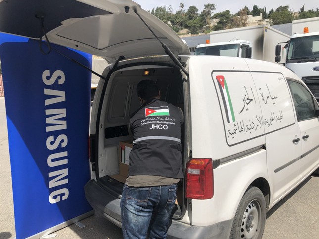 samsung1.jpg