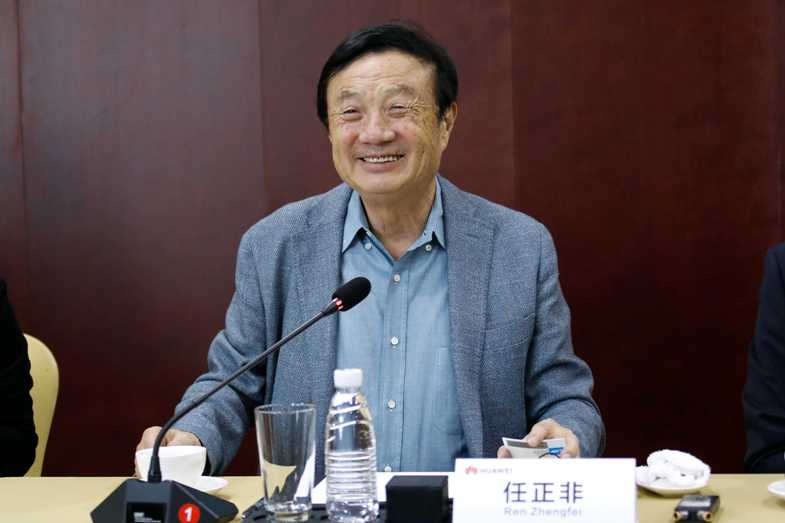 Huawei founder and CEO Ren Zhengfei - وكالة عكاظ الاخبارية
