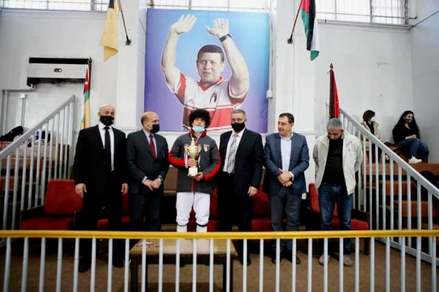  الأهلية في المركز الأول ببطولة الجامعة الأردنية للمبارزة في سلاح السابر - وكالة عكاظ الاخبارية