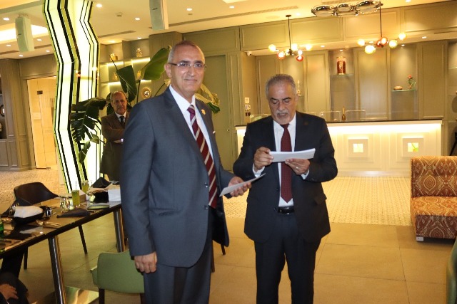  4 - وكالة عكاظ الاخبارية