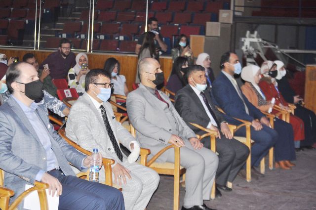  تنويري لطلبة كليتي الصيدلة والعلوم الطبية المساندة في عمان الأهلية1 - وكالة عكاظ الاخبارية