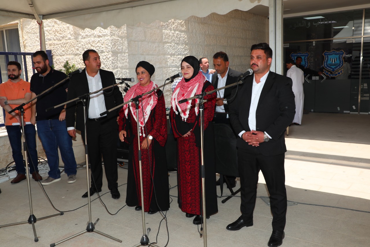 1653395563738 1653395562786 1653395562462 1653395561441 1653395559892 1653395558014 1653395553240 عمان تحتفل 1 - وكالة عكاظ الاخبارية