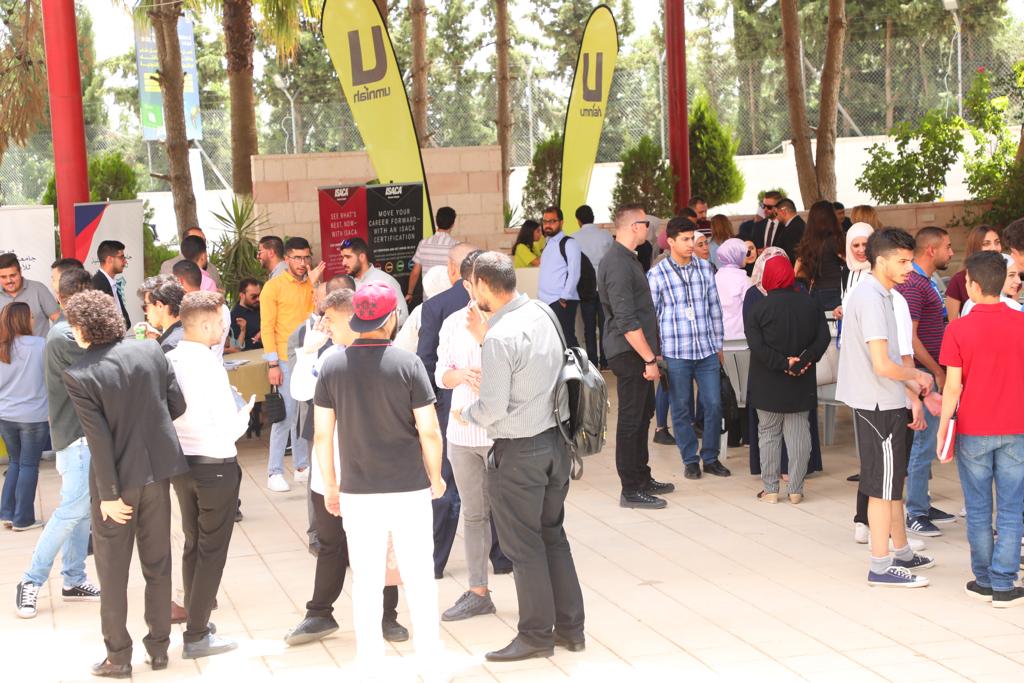 7 - وكالة عكاظ الاخبارية