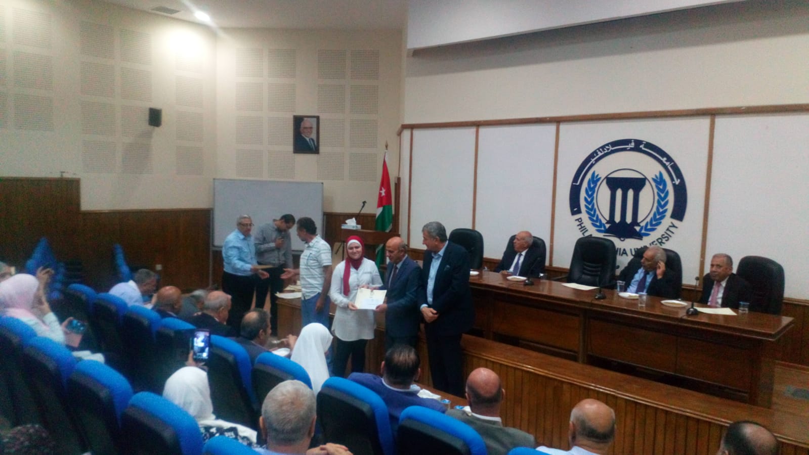 5 - وكالة عكاظ الاخبارية