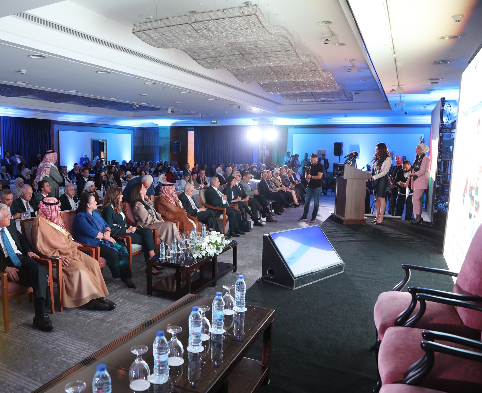 1a 28 - وكالة عكاظ الاخبارية