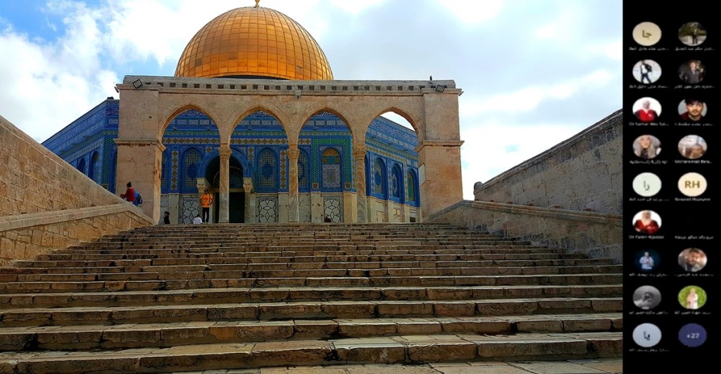  والتصميم في عمان الاهلية تنظم ورشة عمل حول فنون العمارة الإسلامية في المسجد القبلي ومسجد قبة الصخرة 1 - وكالة عكاظ الاخبارية