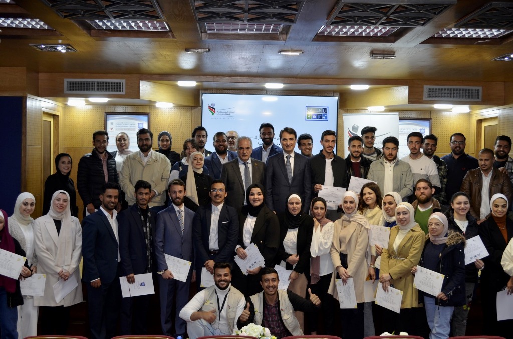  يرعى تخريج طلبة أنا أشارك في عمان الأهلية - وكالة عكاظ الاخبارية