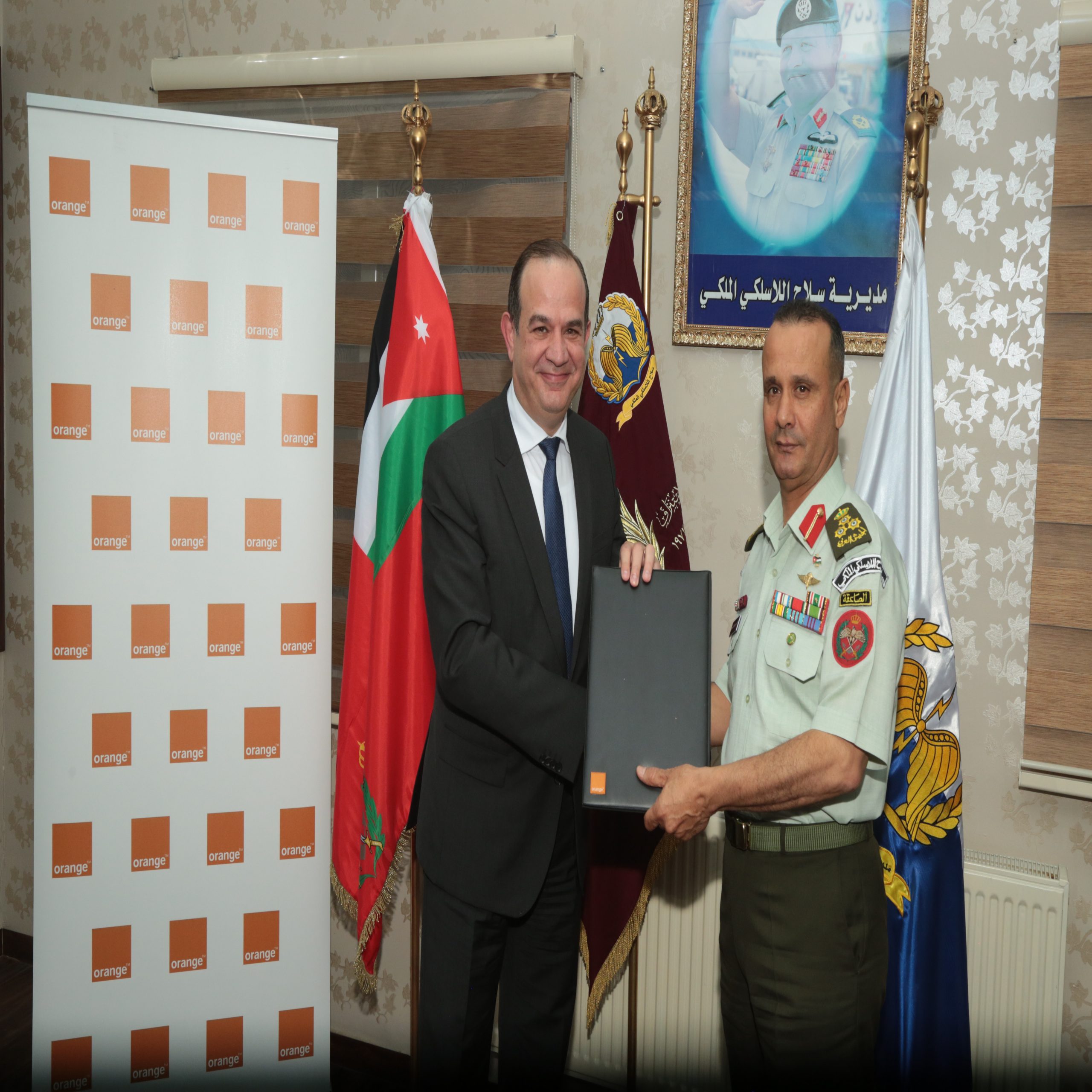 Army agreement image scaled - وكالة عكاظ الاخبارية