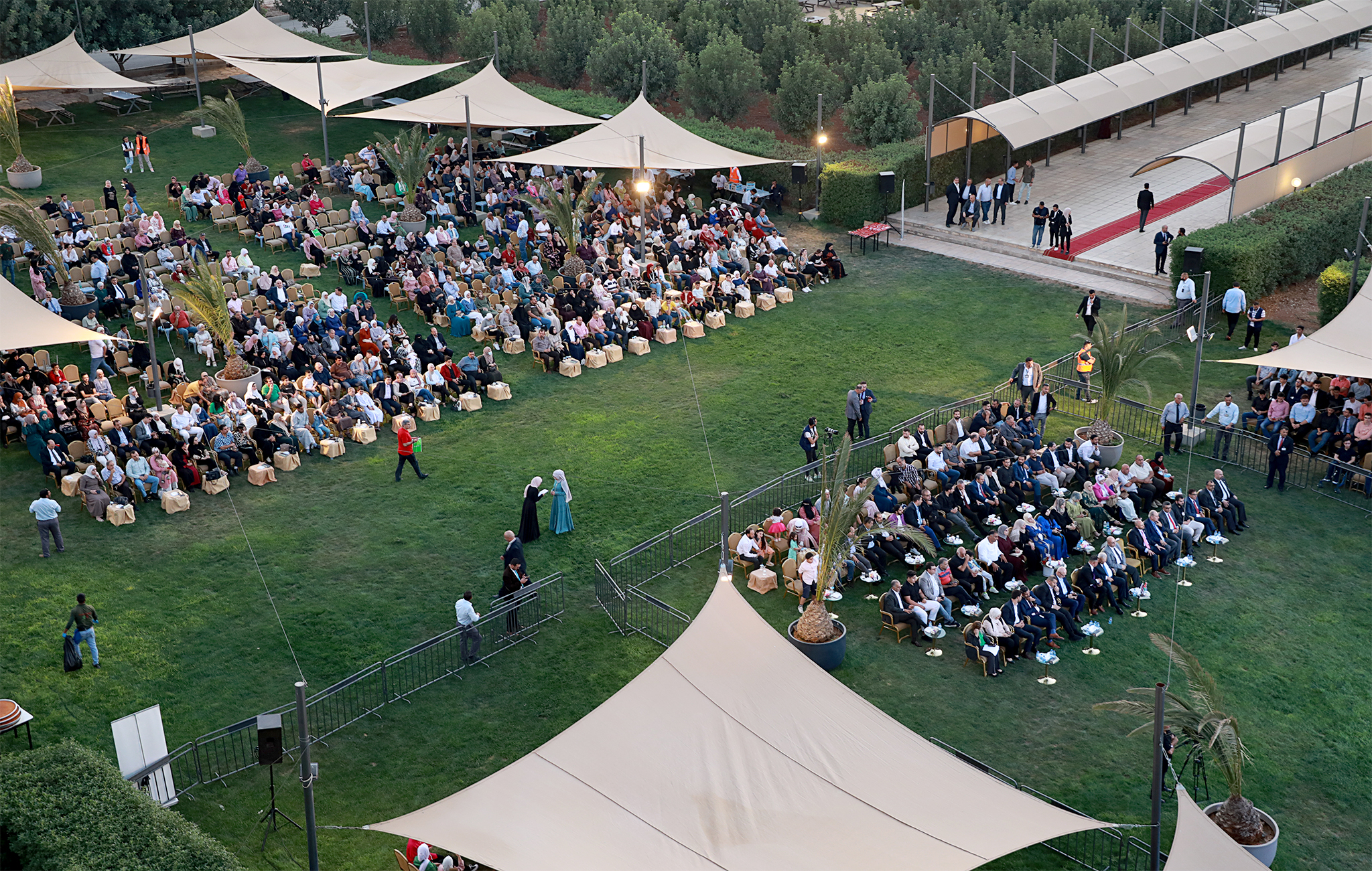 14 - وكالة عكاظ الاخبارية