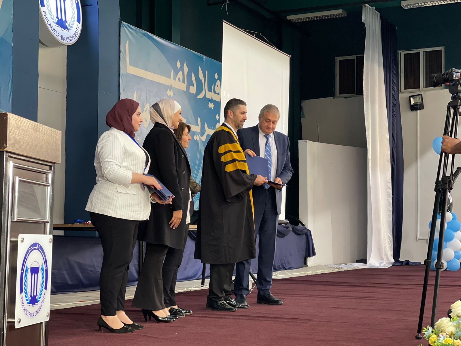 1 - وكالة عكاظ الاخبارية