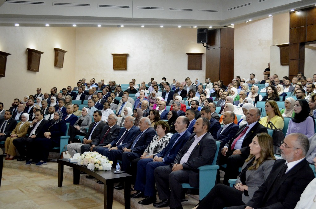 3 - وكالة عكاظ الاخبارية