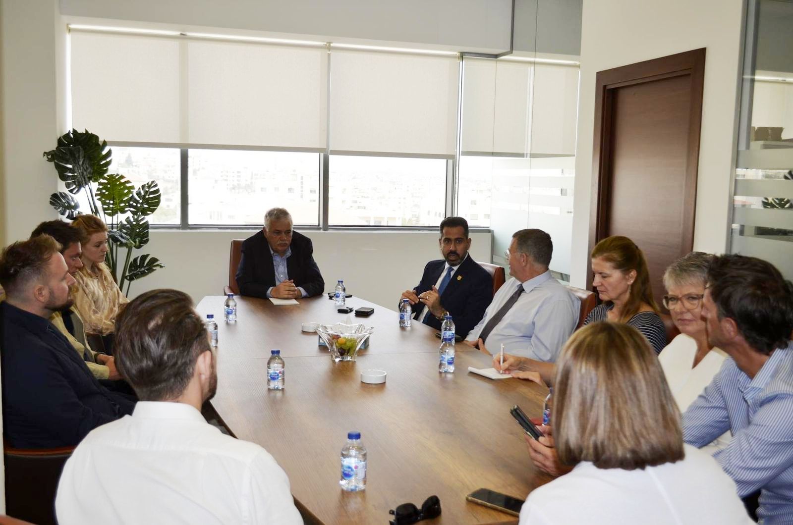 4 - وكالة عكاظ الاخبارية