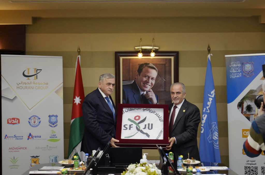 000 - وكالة عكاظ الاخبارية