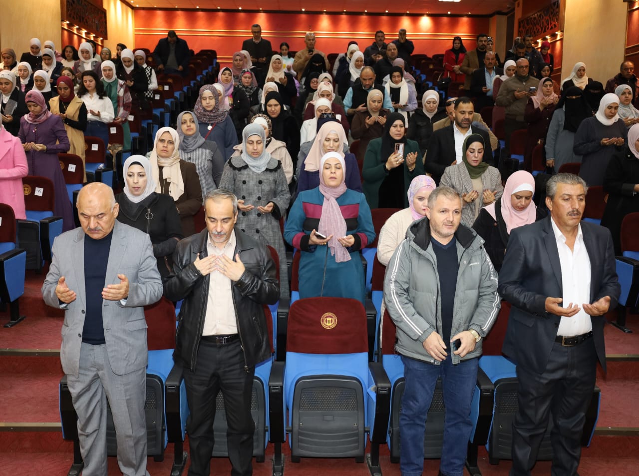 4 - وكالة عكاظ الاخبارية