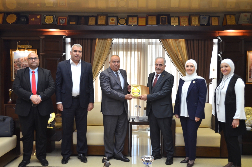  عمان الاهلية تستقبل وفدا رفيع المستوى من جامعة الانبار في الجمهورية العراقية - وكالة عكاظ الاخبارية