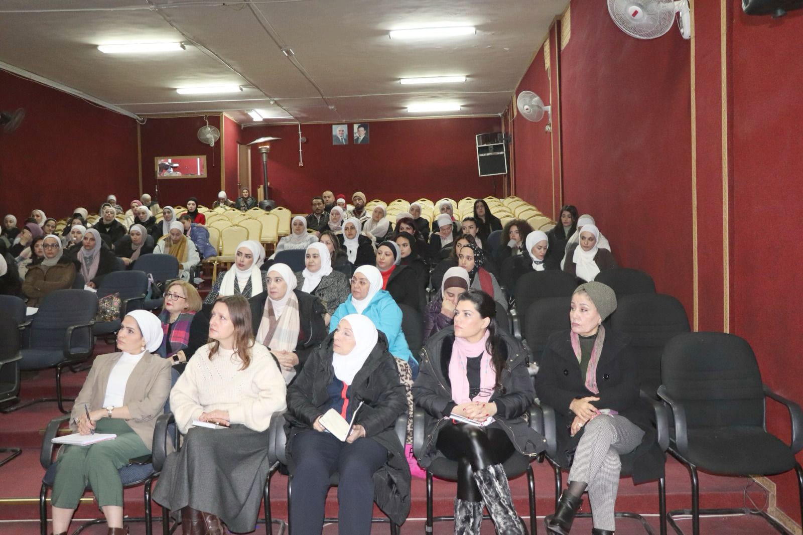  2 - وكالة عكاظ الاخبارية