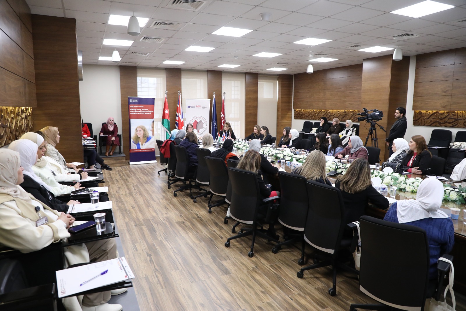 1 4 - وكالة عكاظ الاخبارية