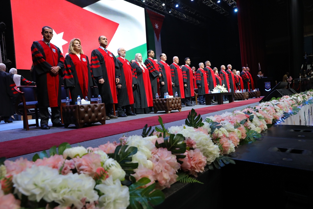 2 2 - وكالة عكاظ الاخبارية