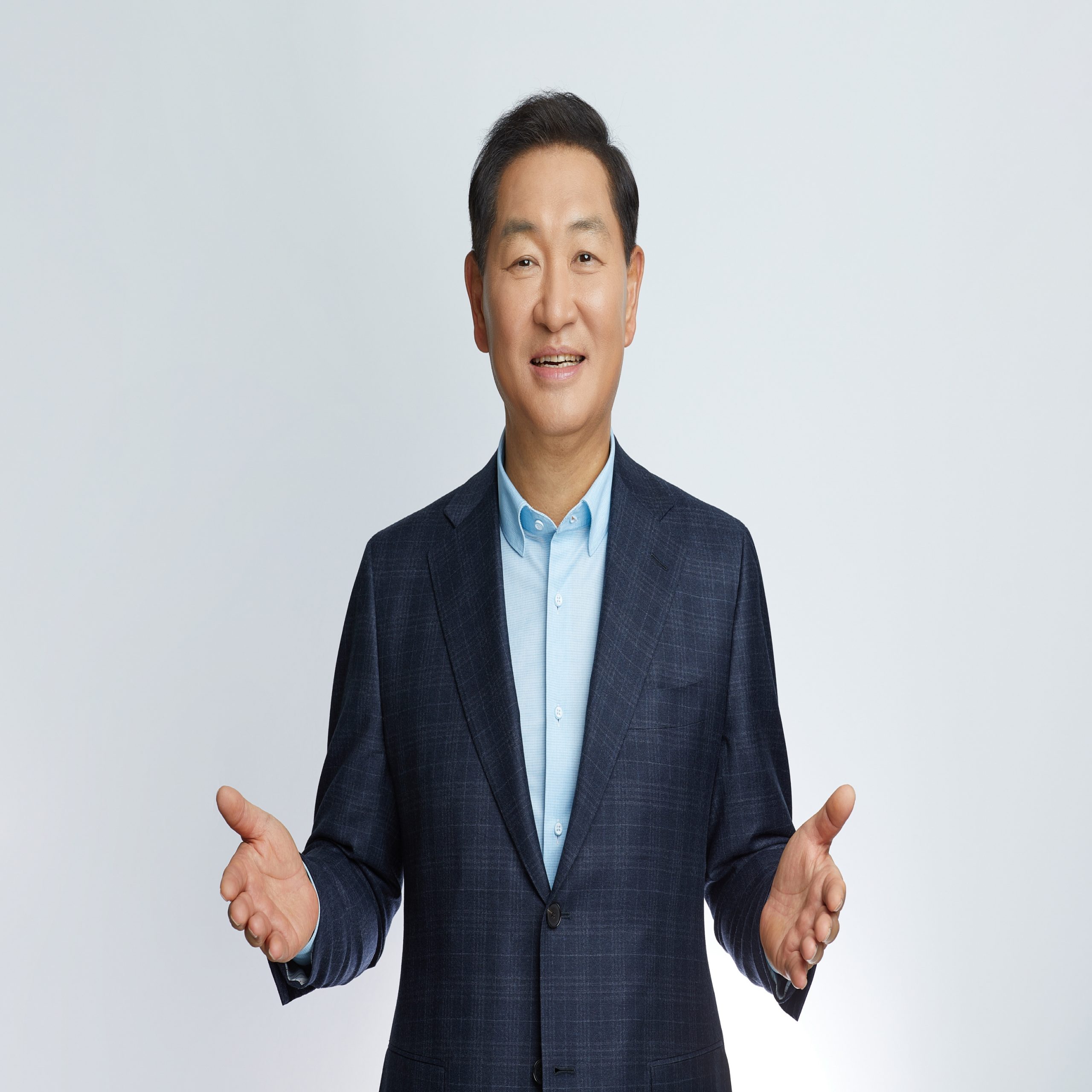 CEO JH Han 2 scaled - وكالة عكاظ الاخبارية