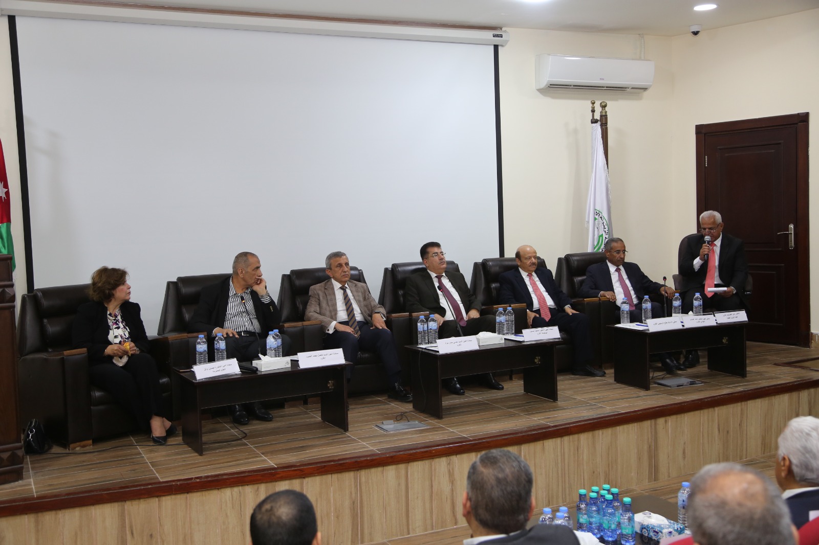 53c5b95d 7b30 40f1 8cdb 268618c5ef0f - وكالة عكاظ الاخبارية