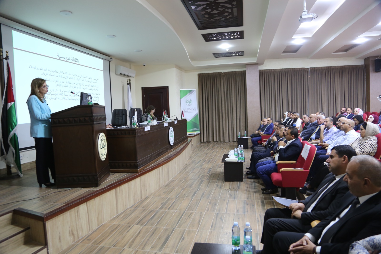  7 - وكالة عكاظ الاخبارية