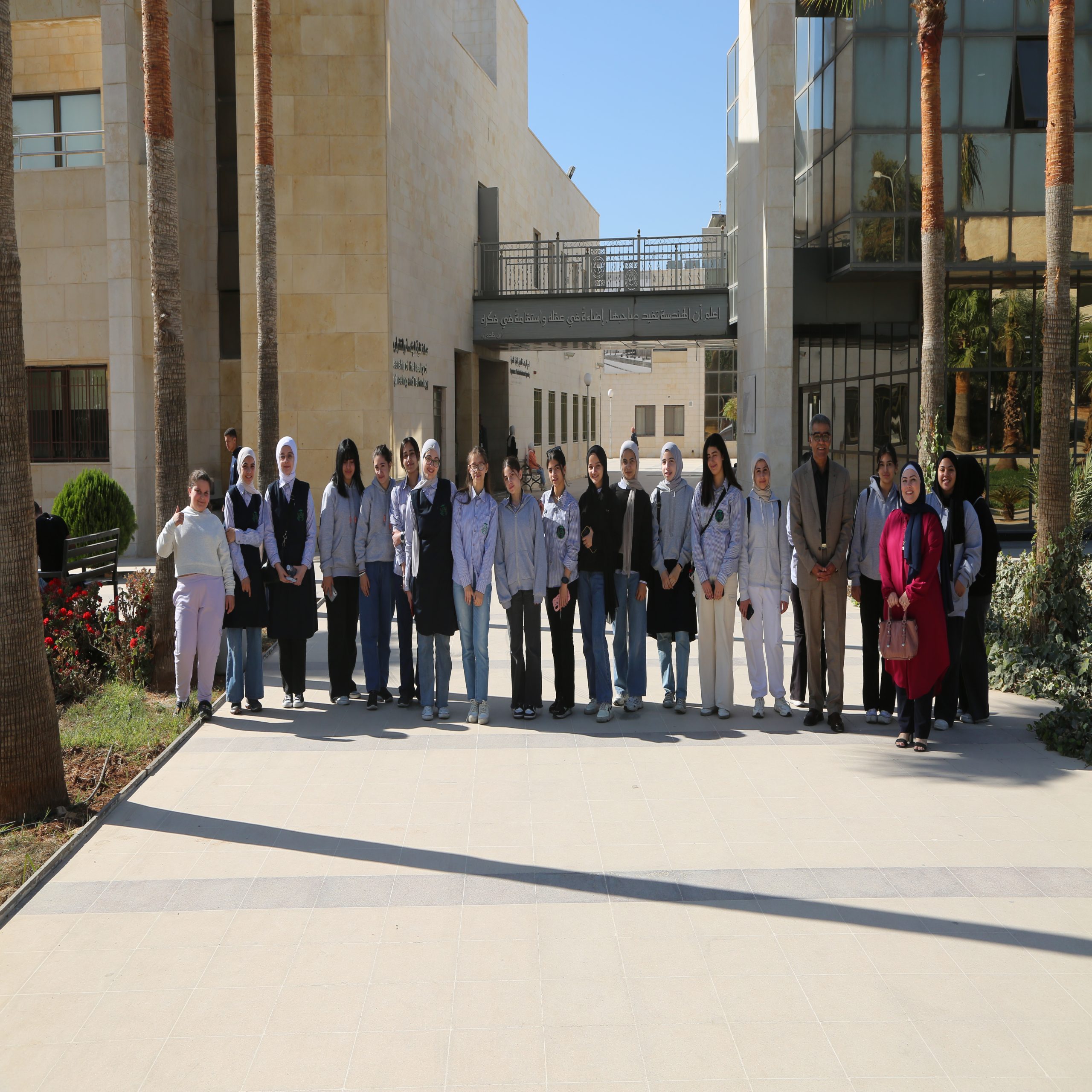 417A1837 scaled - وكالة عكاظ الاخبارية