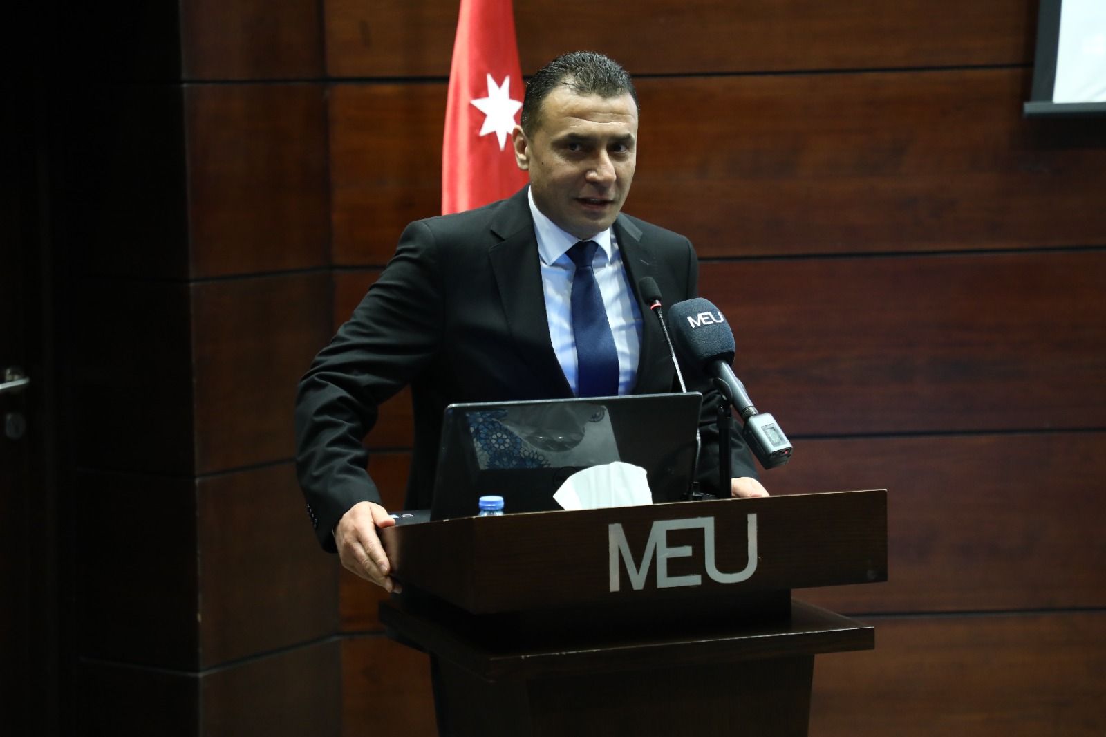  العام 9 - وكالة عكاظ الاخبارية