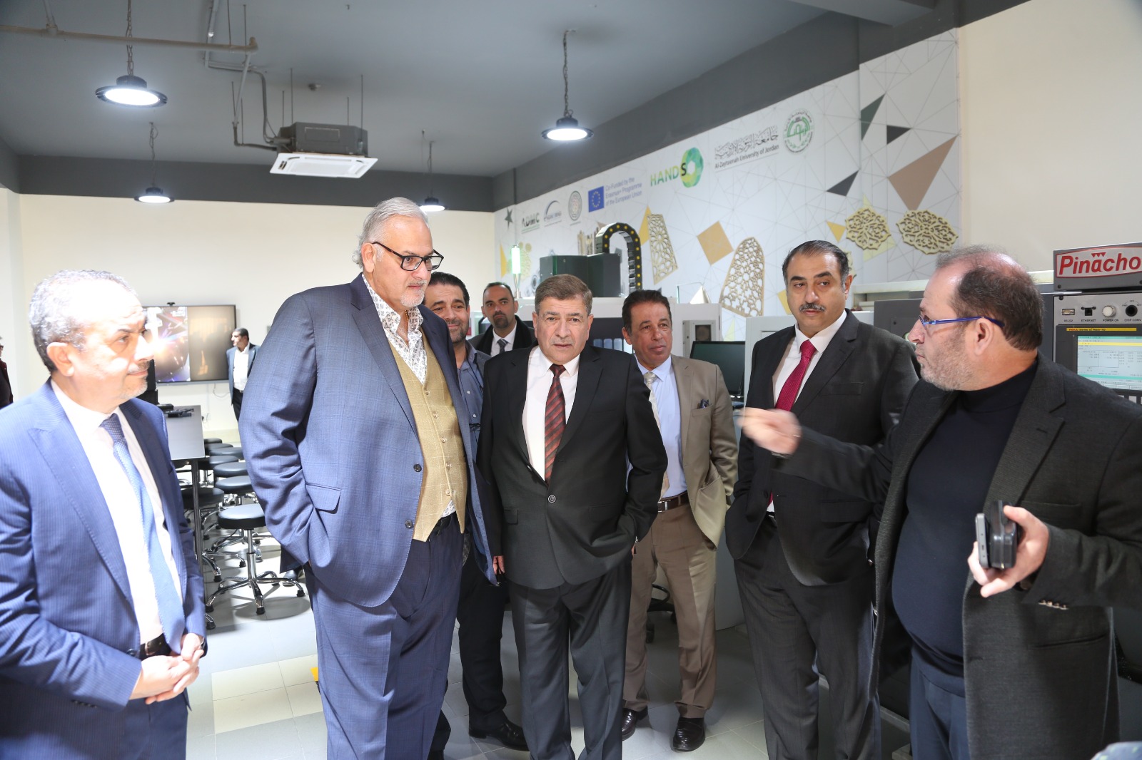  30 - وكالة عكاظ الاخبارية