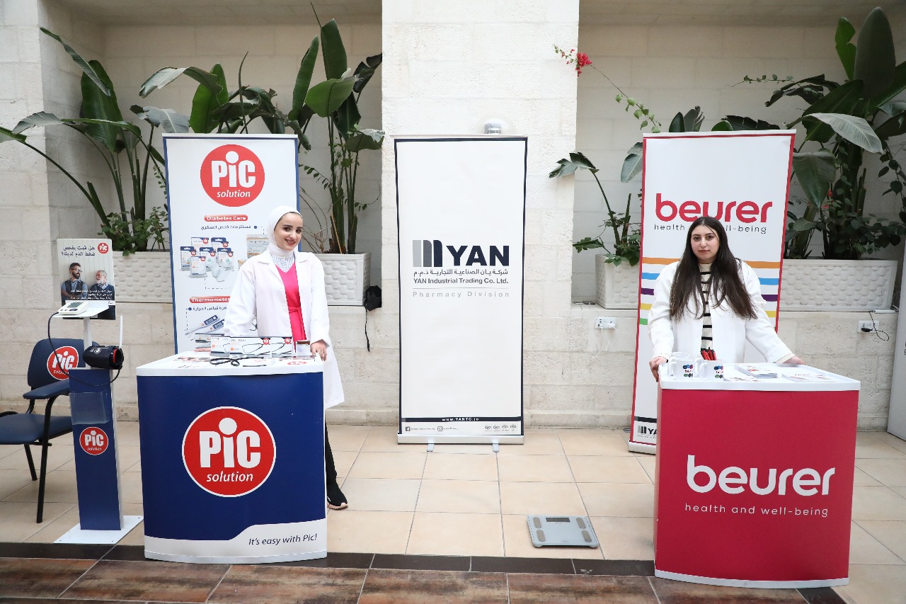 1 8 - وكالة عكاظ الاخبارية