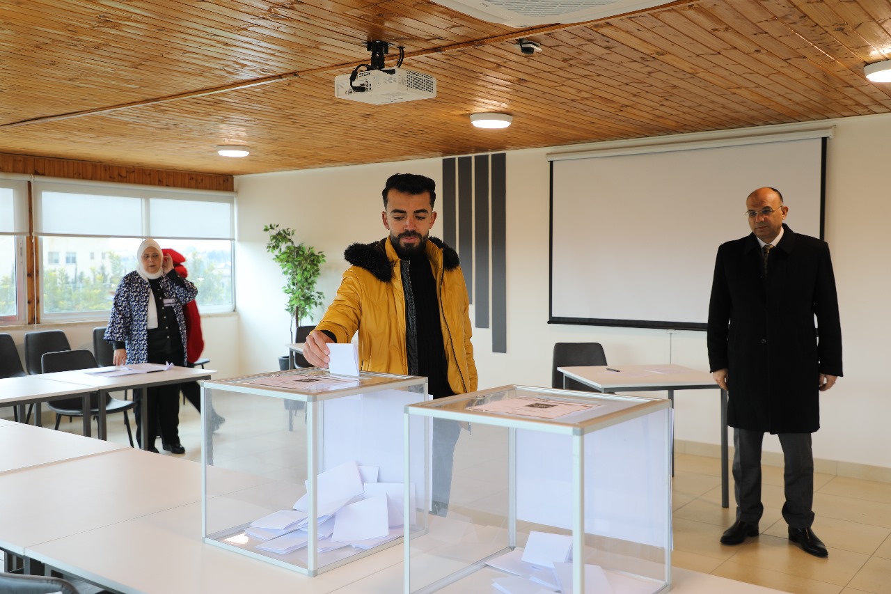  1 - وكالة عكاظ الاخبارية