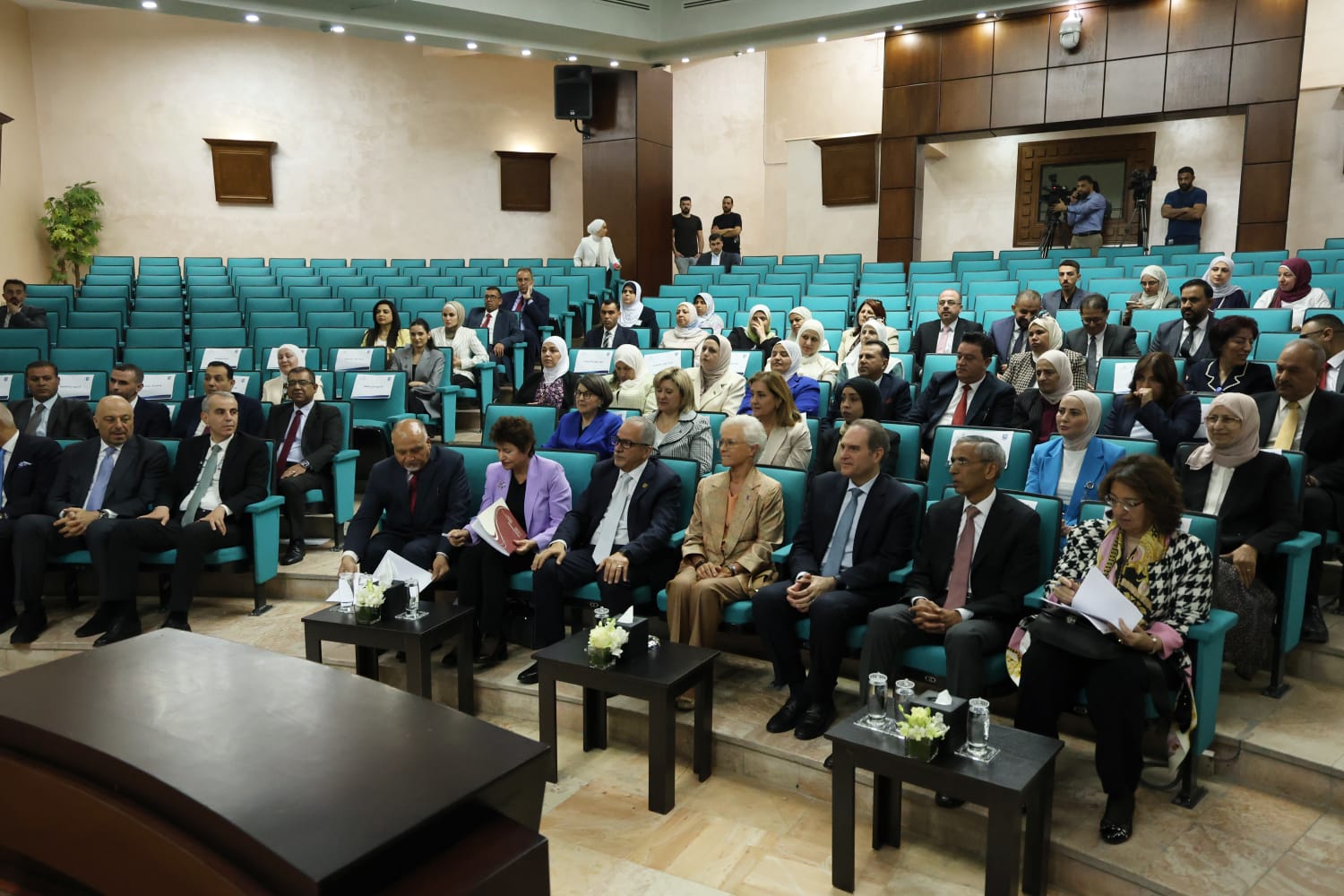  3 - وكالة عكاظ الاخبارية