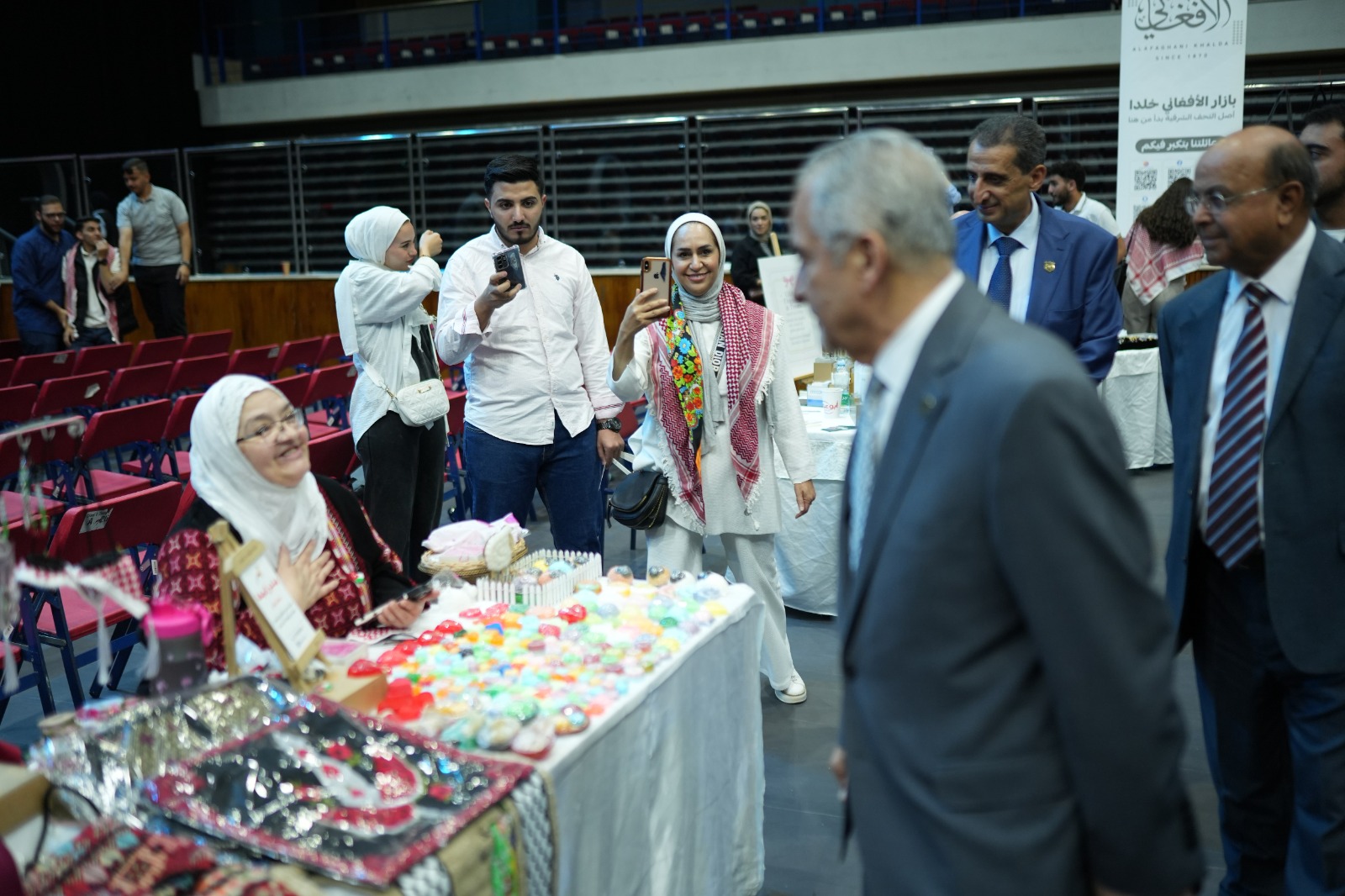9 - وكالة عكاظ الاخبارية