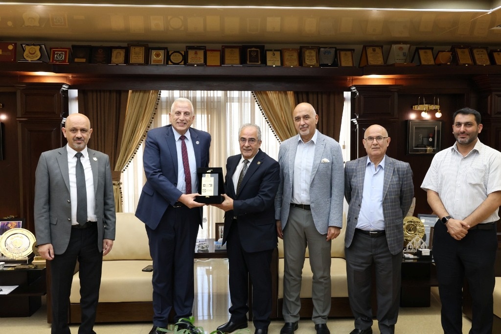  الأهلية تستقبل رئيس لجنة قطاع العلاج الطبيعي بالمجلس الأعلى للجامعات المصرية - وكالة عكاظ الاخبارية