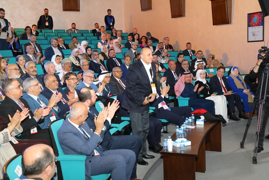 6 - وكالة عكاظ الاخبارية