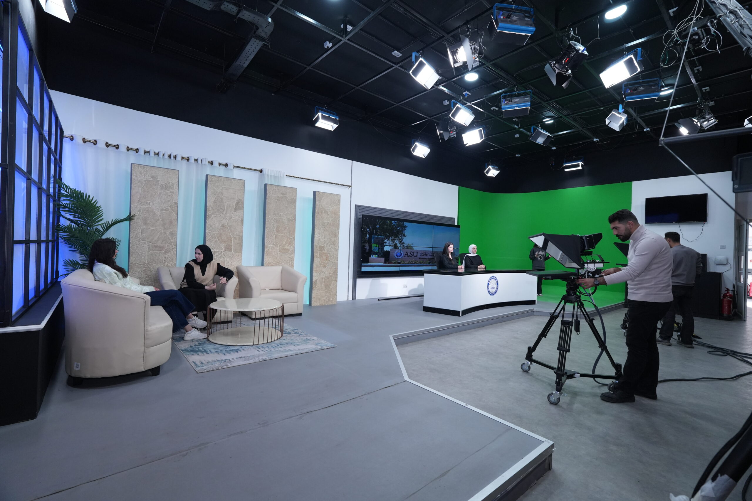 ASU Studio.JPG - وكالة عكاظ الاخبارية