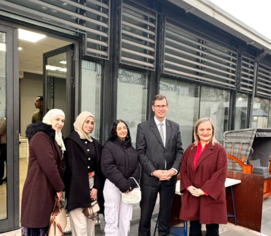  الأهلية تشارك في جلسة تعريفية بمنحة البرلمان الألماني - وكالة عكاظ الاخبارية