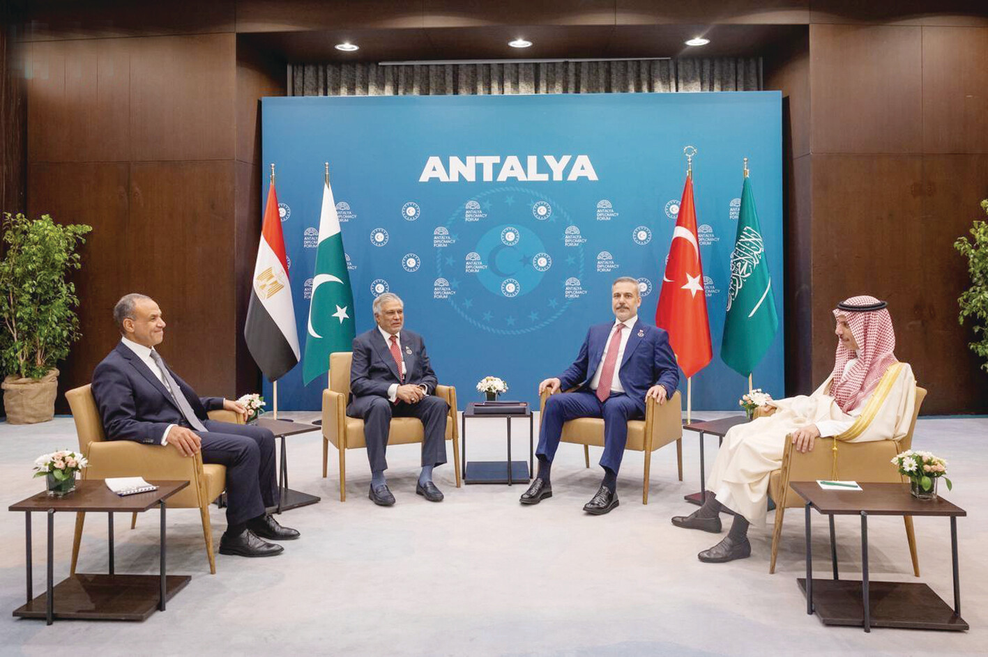 6122386640 - وكالة عكاظ الاخبارية