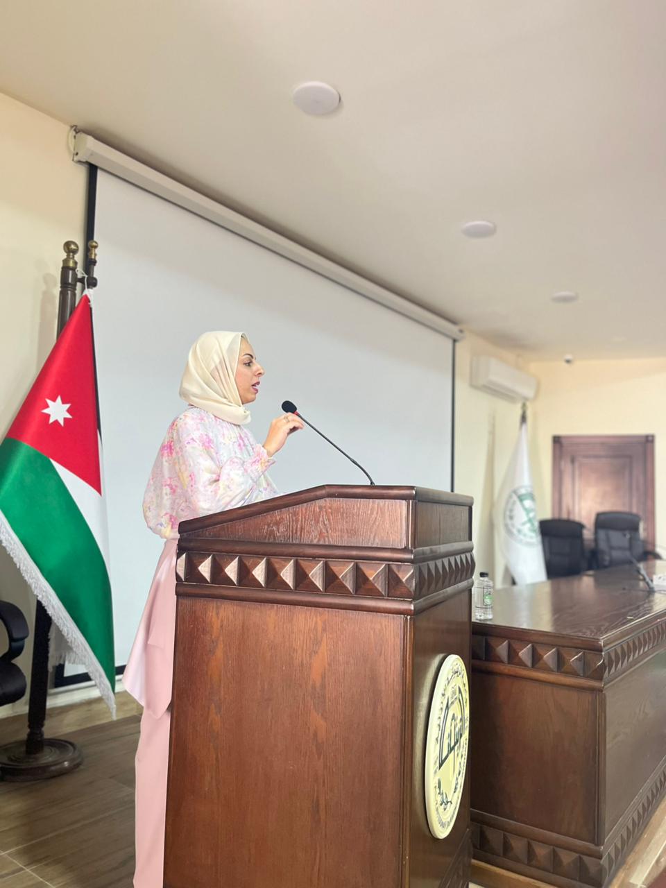  4 - وكالة عكاظ الاخبارية