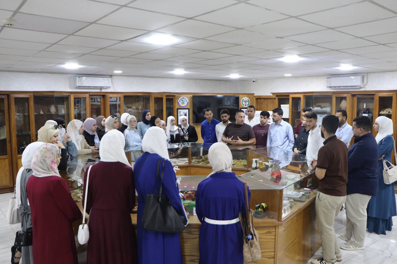  3 - وكالة عكاظ الاخبارية