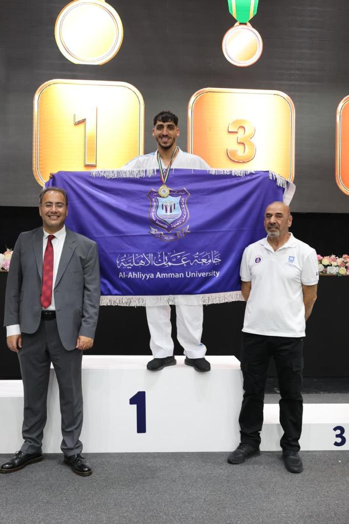  الاهلية بطلة الجامعات الأردنية في الكراتيه للطلاب ووصيفه البطولة للطالبات 4 - وكالة عكاظ الاخبارية