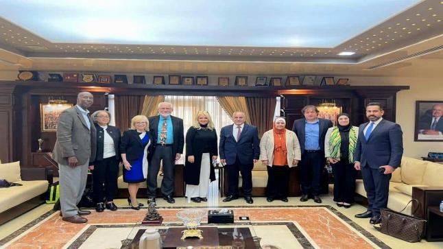   أساتذة من جامعة نوفا الأمريكية يحاضرون في عمان الأهلية