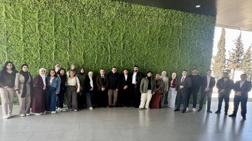 جامعة الزيتونة الأردنية تشارك في الجلسة التعريفية بجائزة سمو ولي العهد لأفضل تطبيق خدمات حكومية