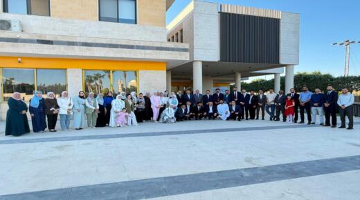 كلية الصيدلة في جامعة الزيتونة الأردنية تعقد اللقاء التاسع لخريجيها بحضور نقيب الصيادلة الأردنيين