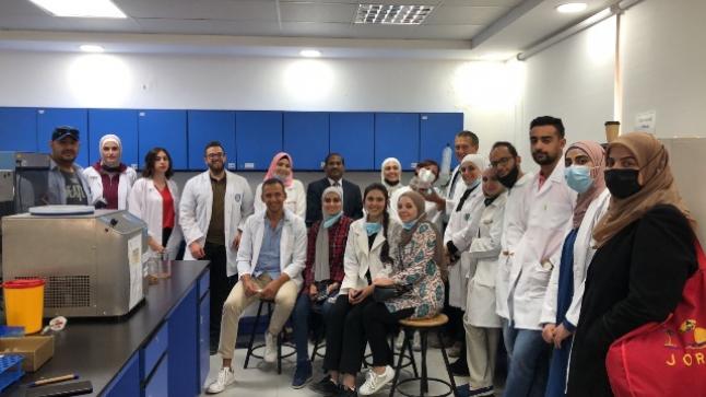  26 رياديا يتلقون تدريباً ضمن مشروع إقليمي في جامعة عمان الأهلية