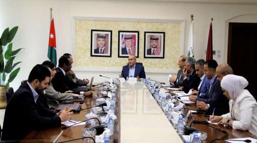 أبو السمن يستقبل وفد الصندوق الكويتي للتنمية الاقتصادية العربية