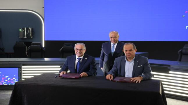 عمان الأهلية تشارك بفعاليات برنامج تسريع المسار المهني”التوظيف ” وتُوقّع مذكرة تفاهم مع إنجاز