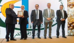 بنك صفوة الإسلامي يرعى اجتماع الهيئة العامة لصندوق ادخار الموظفين غير الأطباء في مركز الحسين للسرطان