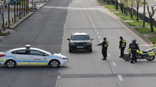 5 أيام تفصل الاردن عن … حظر شامل الجمعة … والعودة للفردي والزوجي … والتنقل بتصاريح