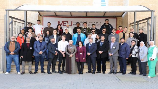 حفل ترحيبي لطلبة “بيدفوردشير” المستضافة في “الشرق الأوسط”