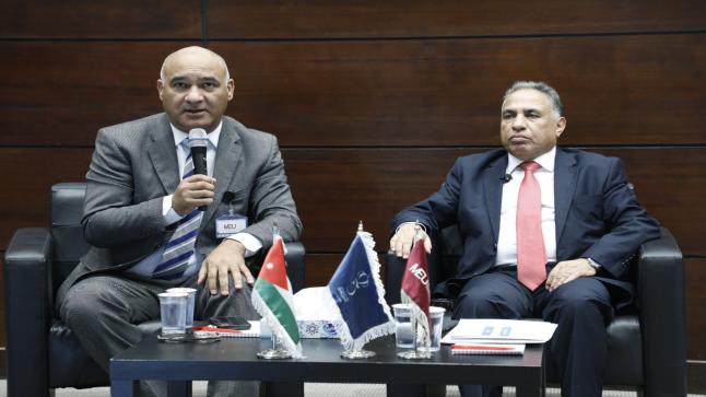 طلبة “حقوق الشرق الأوسط” يحاورون رئيس ديوان التشريع والرأي